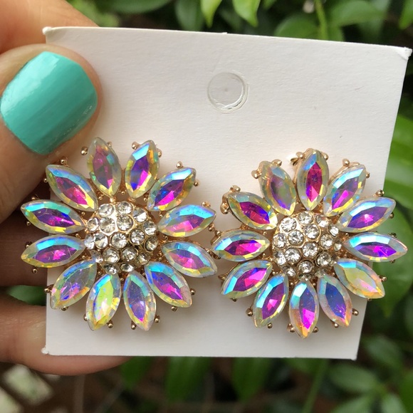 Aurora Borealis Sunflower Crystal Earrings - Picture 10 of 12